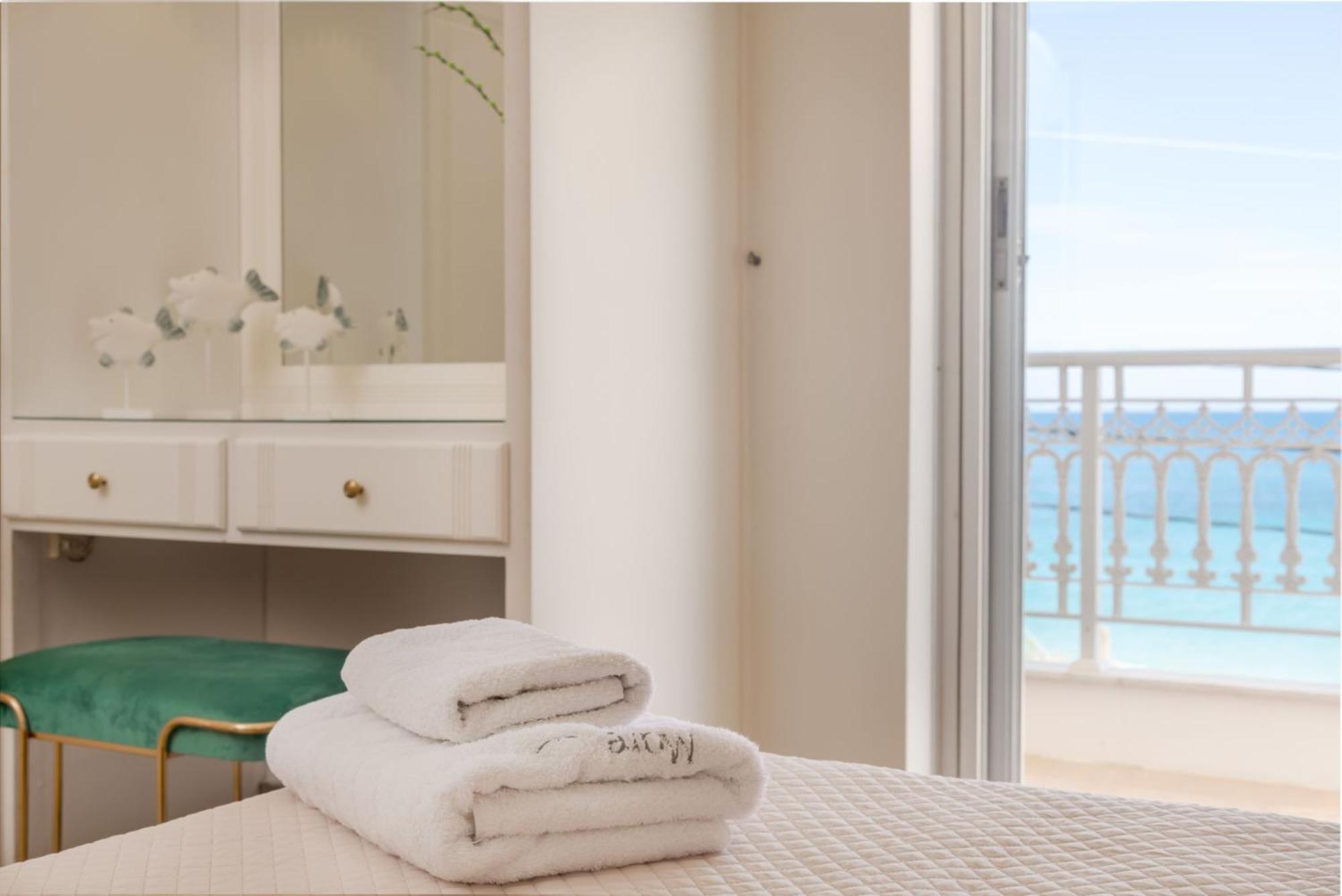 Mare Nostrum Seafront Apartment, By Zantewize 외부 사진